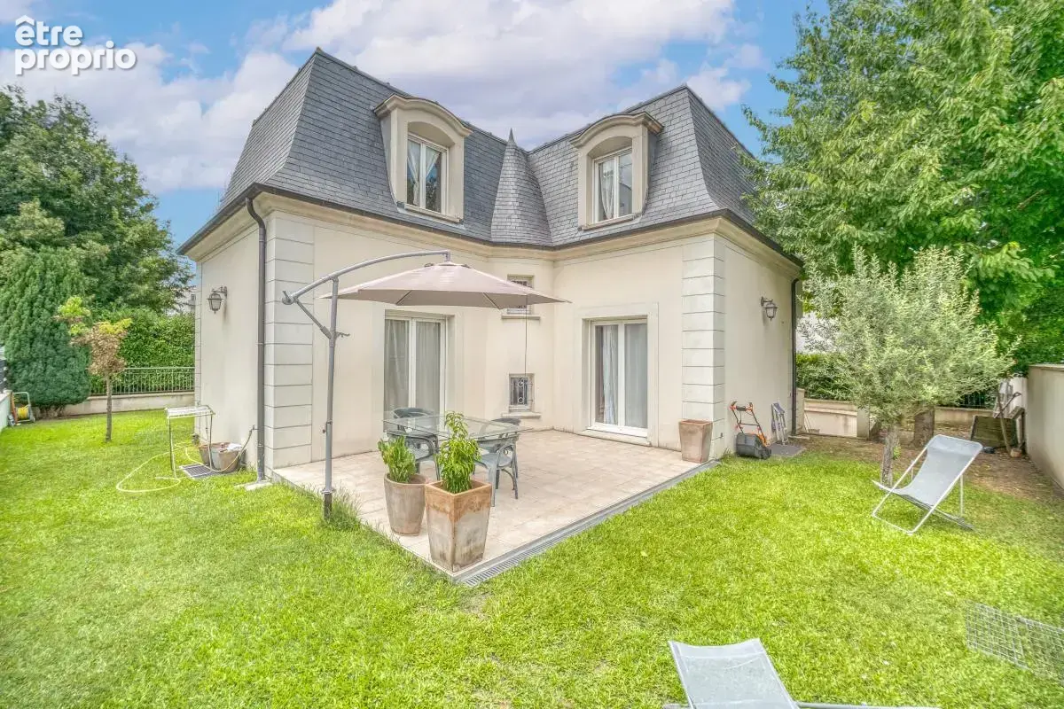 Maison 6 pièces 130 m² à vendre à Sartrouville (78500) - photo 2