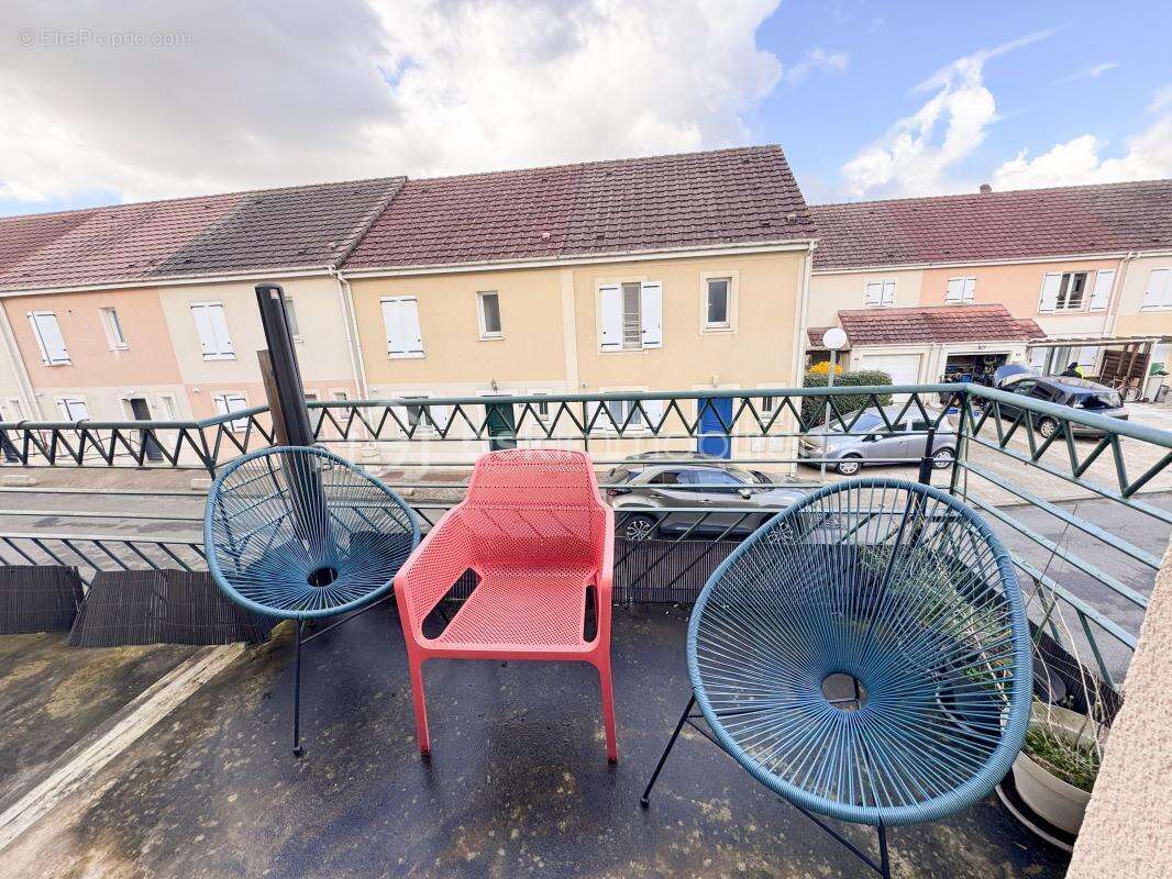 Appartement à ROISSY-EN-BRIE