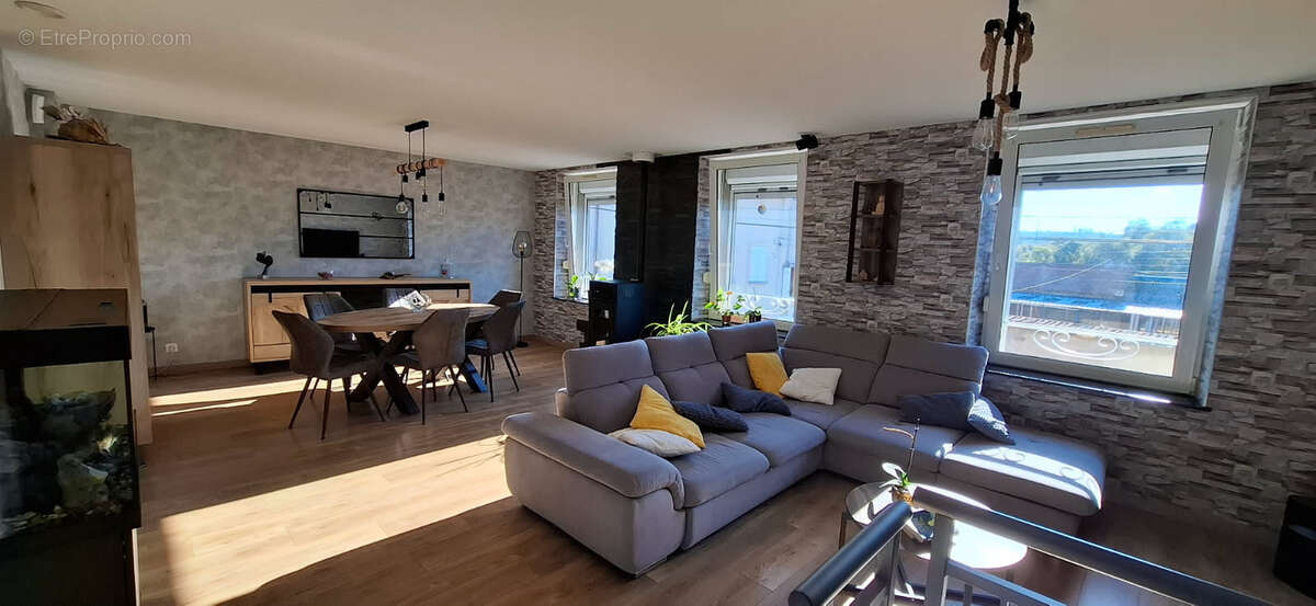 Maison à MONT-SUR-MEURTHE