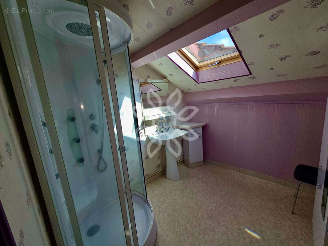 Maison à PAULHAGUET