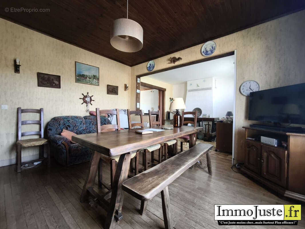 Maison 103 m² à Les Essarts-Le-Roi  - photo 3