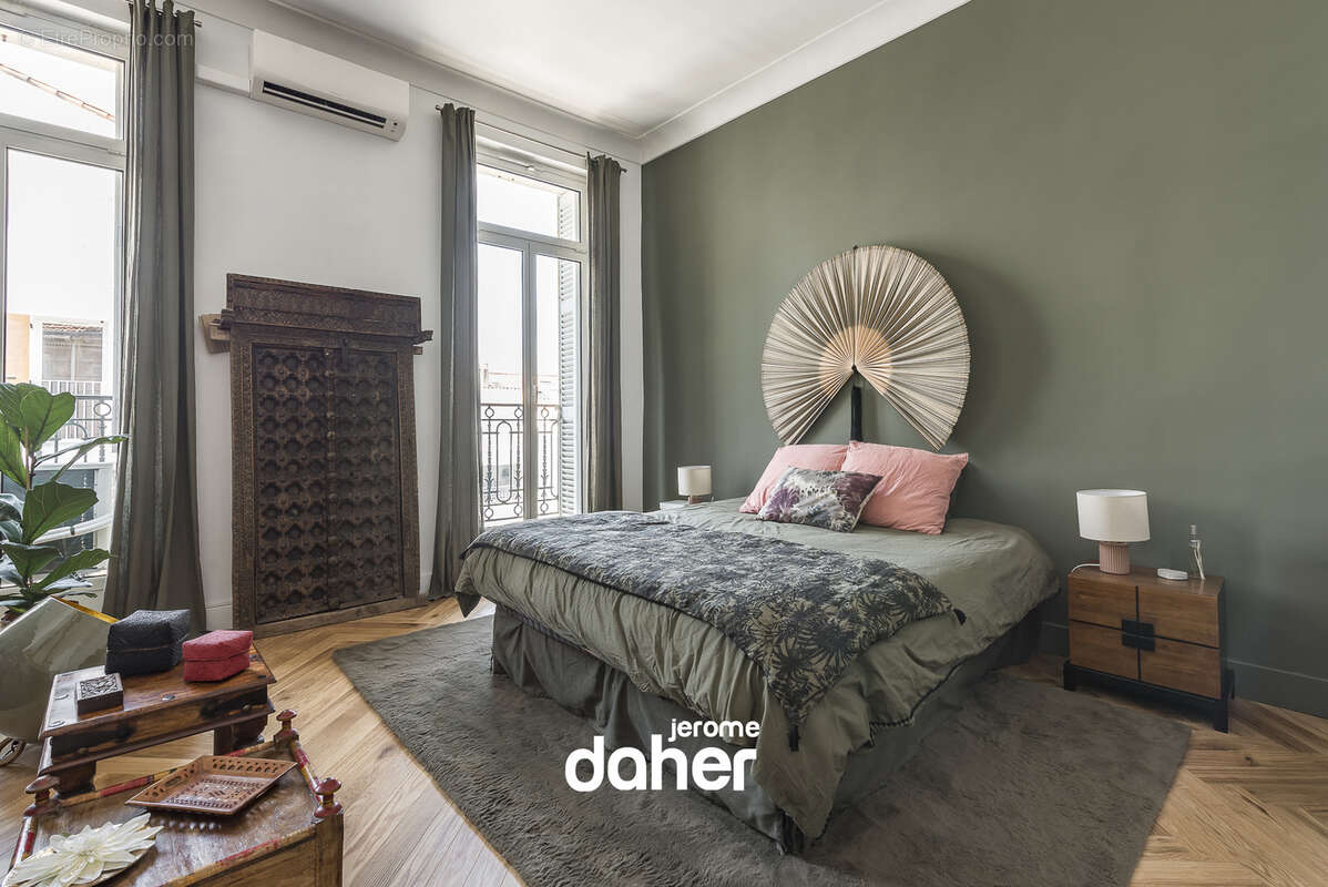 Appartement à MARSEILLE-6E