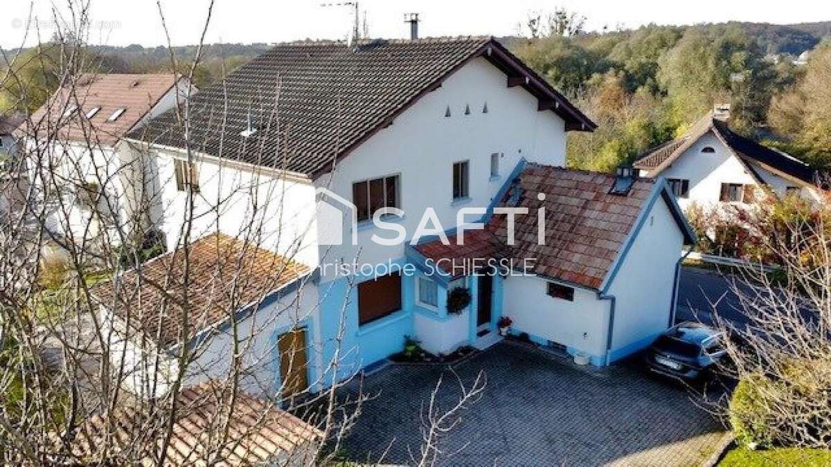 Photo 2 - Maison à FESCHES-LE-CHATEL