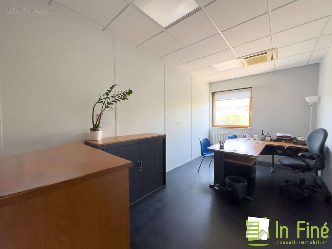 Commerce 1389 m² à Strasbourg  - photo 6