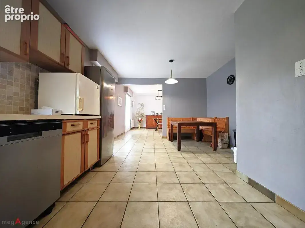 Maison 138 m² centre bourg - photo 8