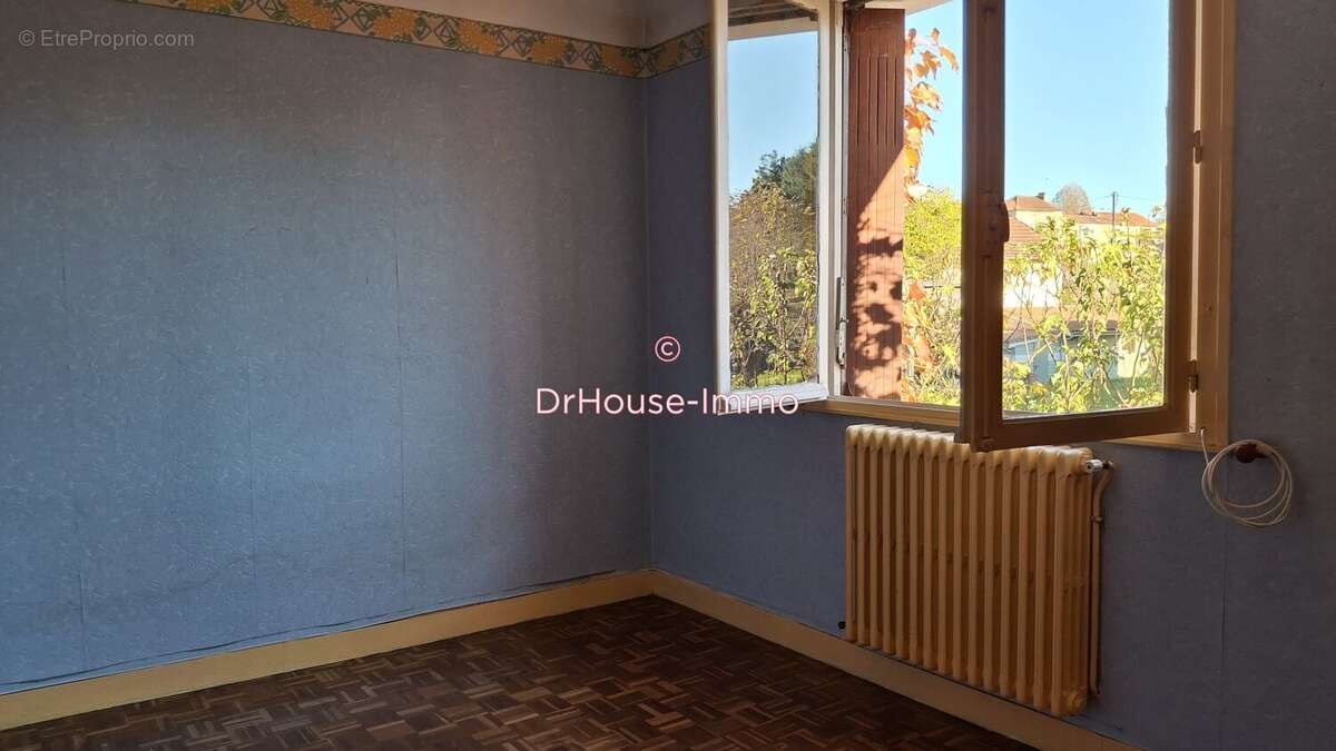 Maison à RAZAC-SUR-L'ISLE