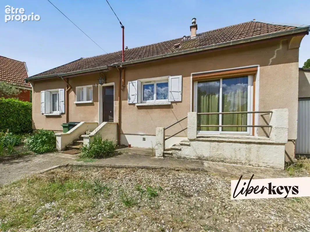Maison individuelle de 107m² avec jardin et garage - Saint-Fons - photo 9