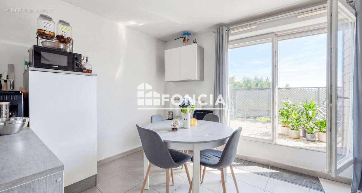 Artigues près bordeaux appartement de type 3 avec 2 terrasses - photo 5