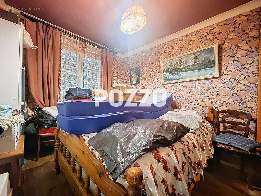 Maison à EQUEMAUVILLE