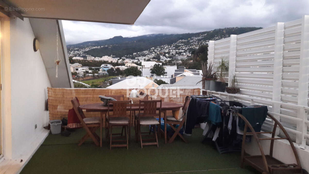 Appartement à SAINT-DENIS