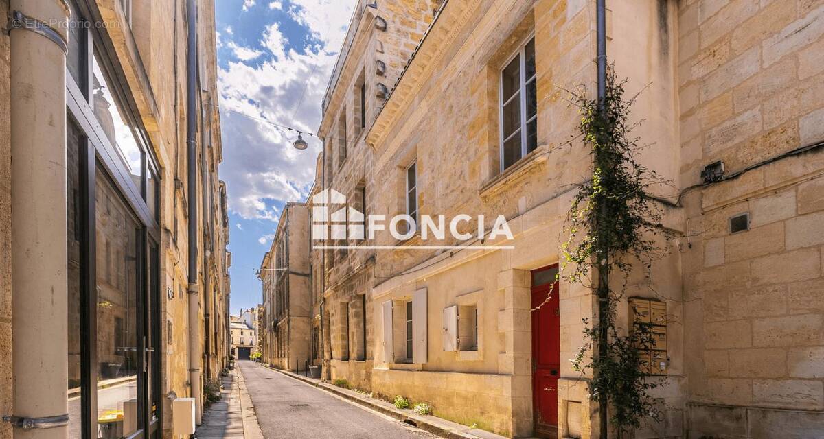 Appartement à BORDEAUX