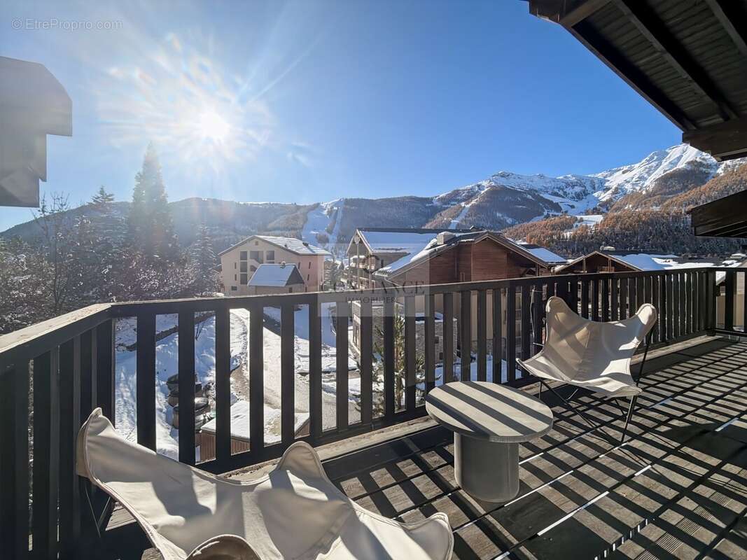 Appartement à SAINT-ETIENNE-DE-TINEE