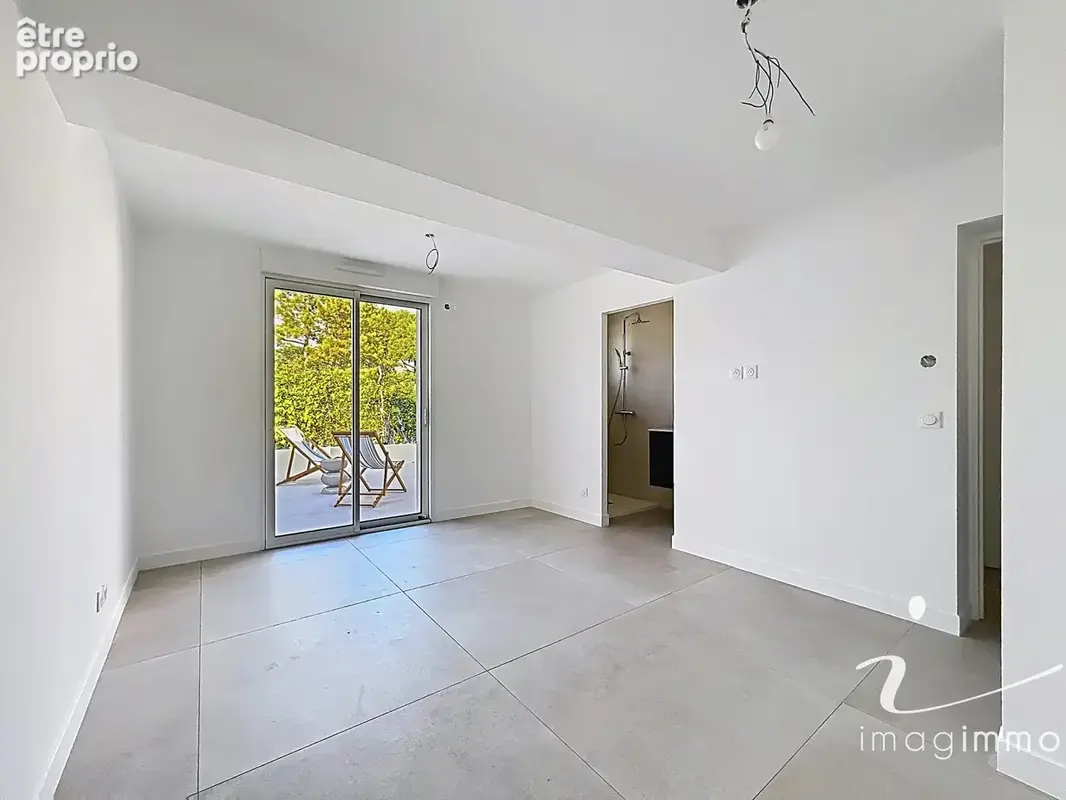 CASTELNAU-LE-LEZ : Spacieuse villa de 190m2 de type 6 avec piscine - photo 11