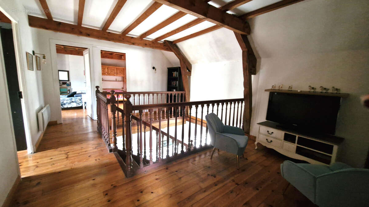 Maison de 5 pieces proche tarbes - photo 8