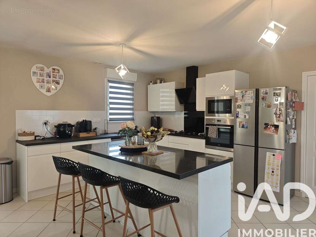 Maison 95 m² à Avant-Les-Marcilly  - photo 5