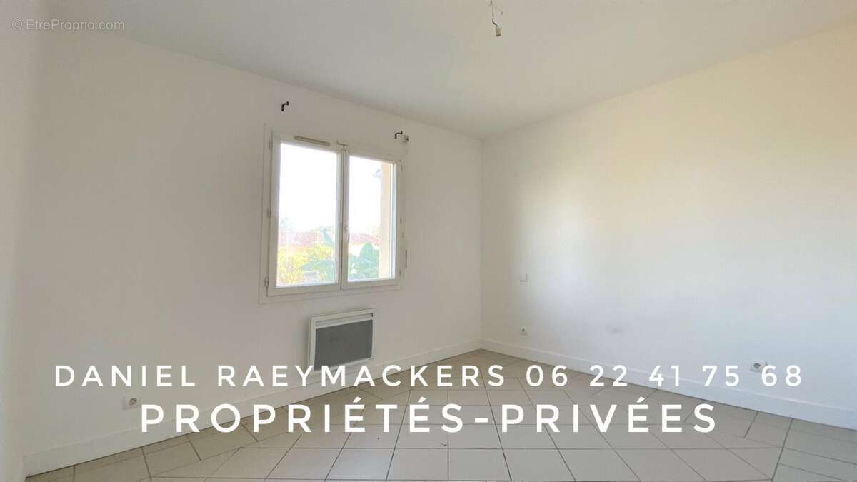 EXCLUSIVITÉ  Plain-pied 97 m², 3 chambres, garage et terrain clos de plus de 1 000 m² à 5 min de Montpon-Ménestérol - photo 5