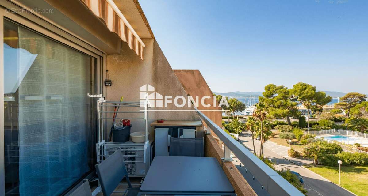 Appartement à SAINT-RAPHAEL