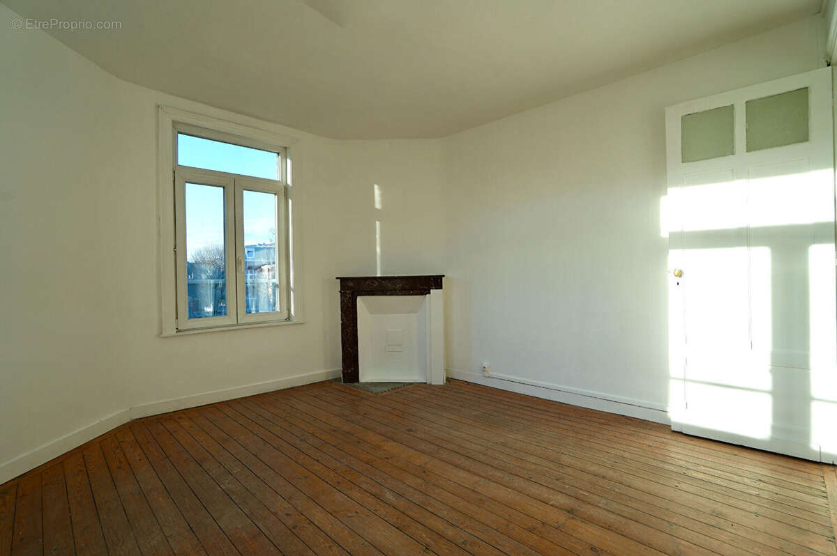 Appartement à LA MADELEINE