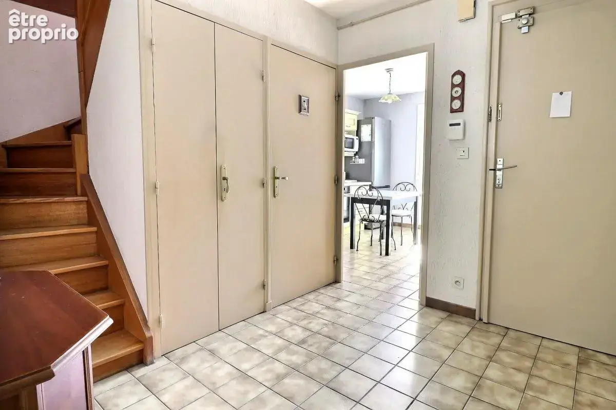 Maison 4 chambres, jardin et garage quartier Grands Crus - photo 23