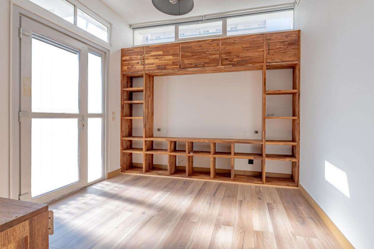 Appartement à SAINT-DENIS