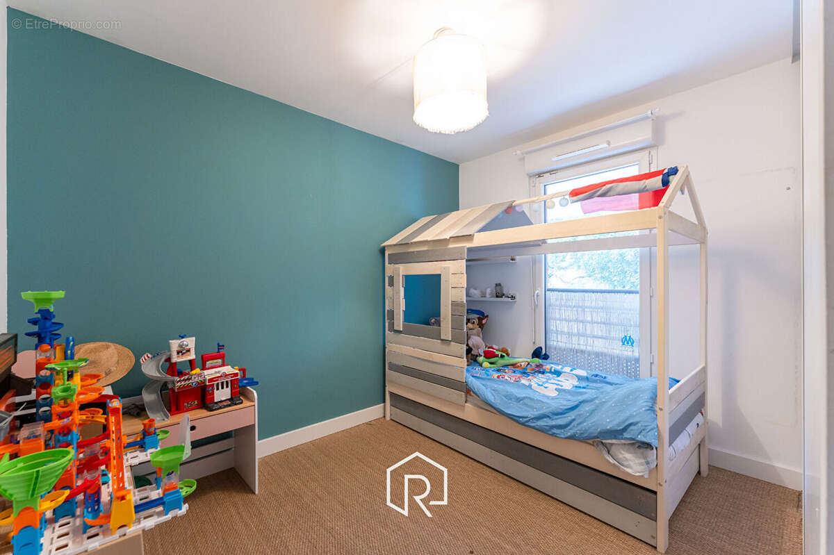 Appartement à MARSEILLE-12E