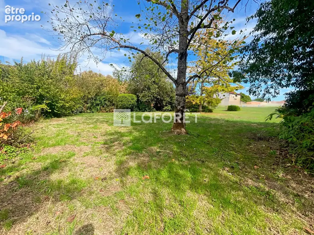 Maison de charme en pierre de 232 m²  à LIBOURNE - photo 3