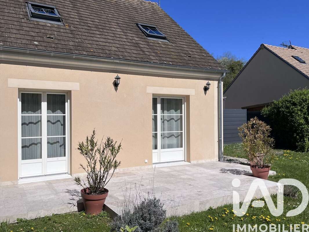 Maison 69 m² à Bazarnes  - photo 2