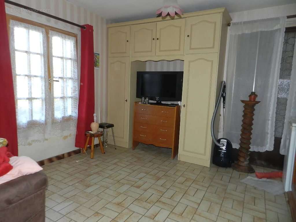 Maison à SAINTE-MARGUERITE-DE-VIETTE