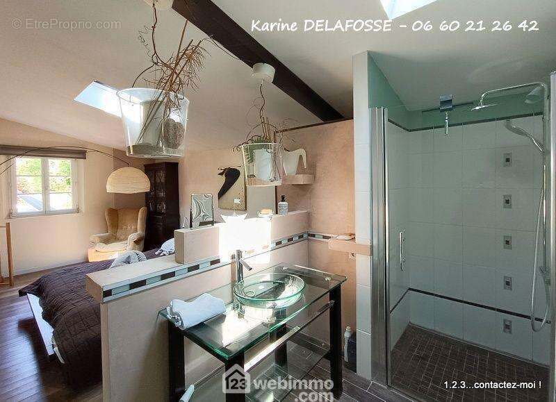 Maison à LES CLOUZEAUX