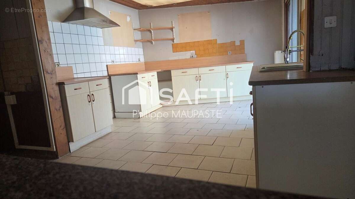 Maison 140 m² à Raveau  - photo 5
