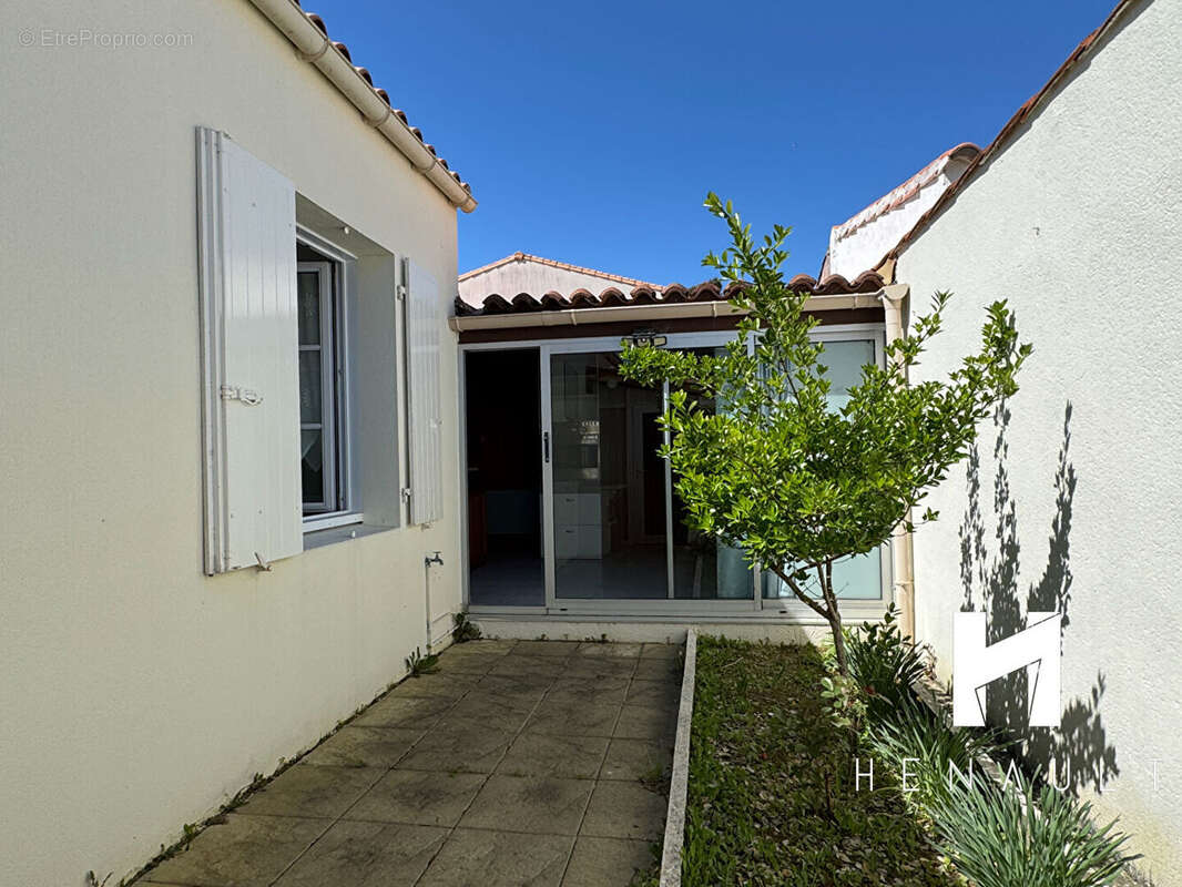 Maison à SAINTE-MARIE-DE-RE