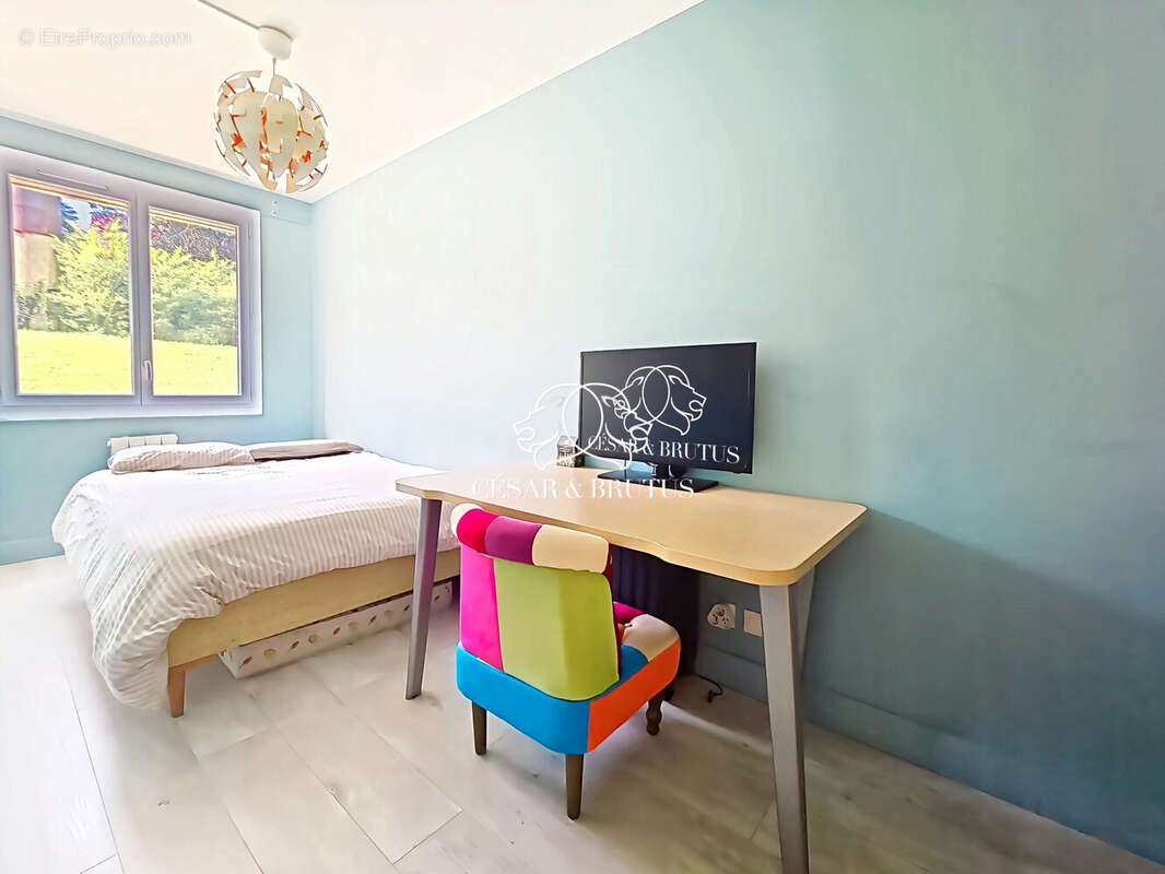 Appartement à TASSIN-LA-DEMI-LUNE