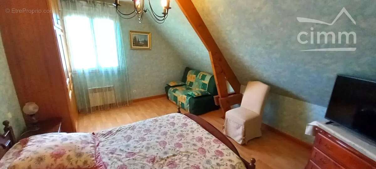 Maison à COUR-CHEVERNY