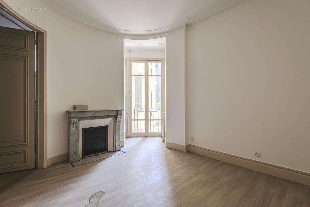Appartement - 197 m² - Reims (51) - photo 9