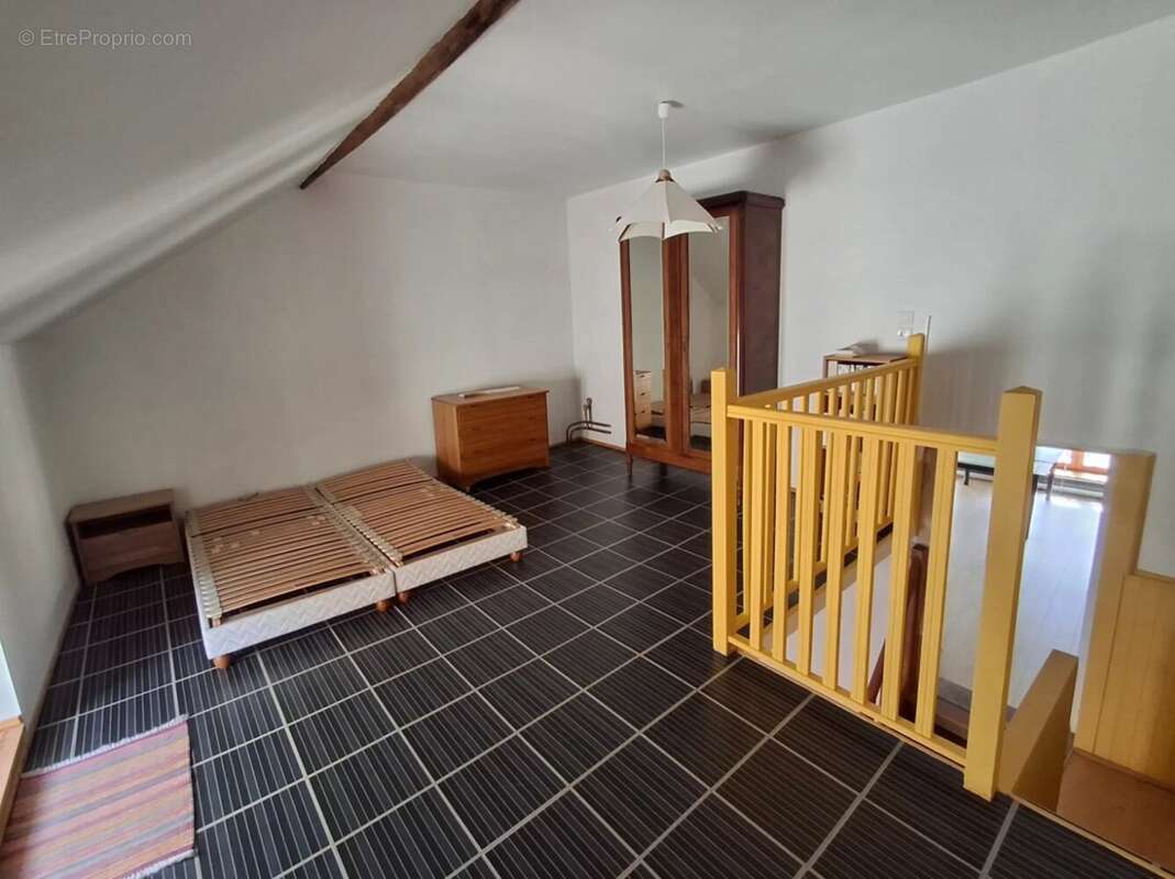 Maison à SAINT-GENGOUX-LE-NATIONAL