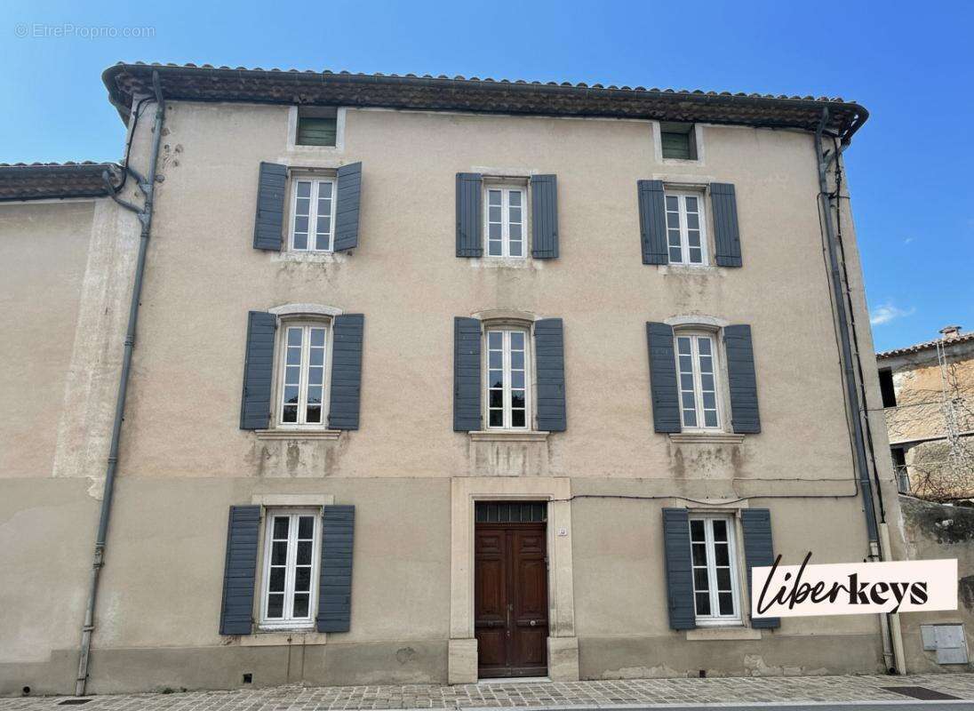 Maison de ville T5 avec cour, Mazan centre, Fort potentiel pour projet de gîtes ou location saisonnière - photo 3