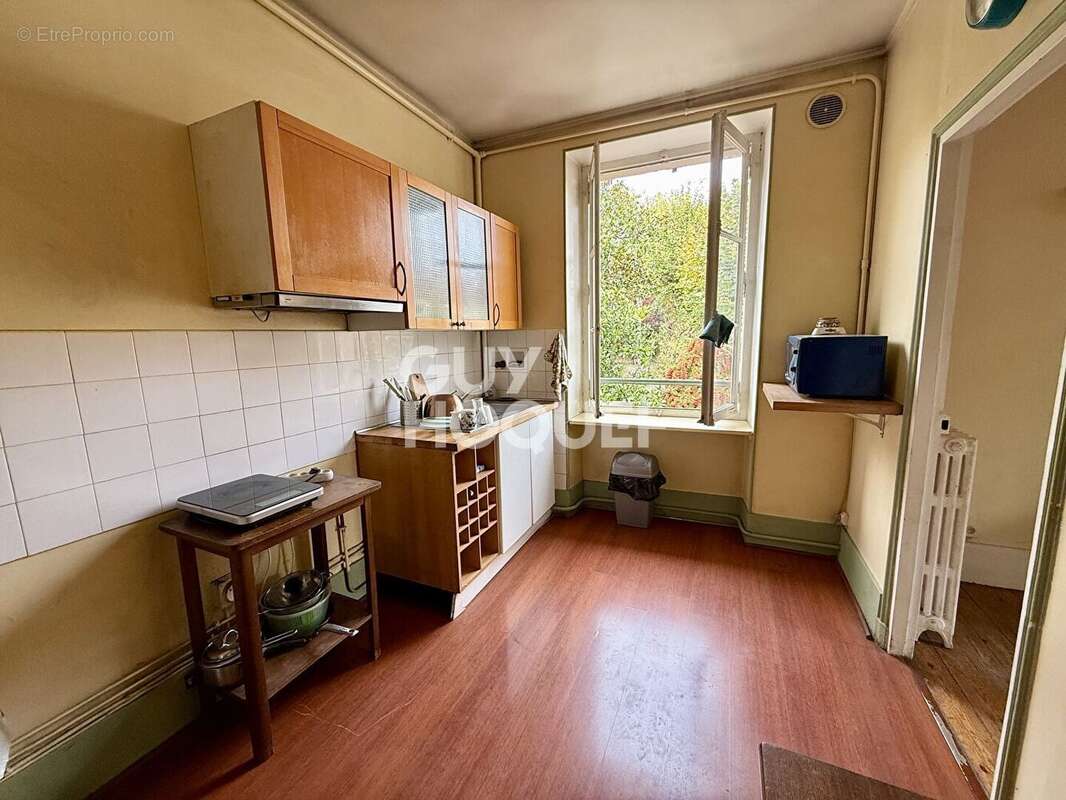 Appartement à EPONE