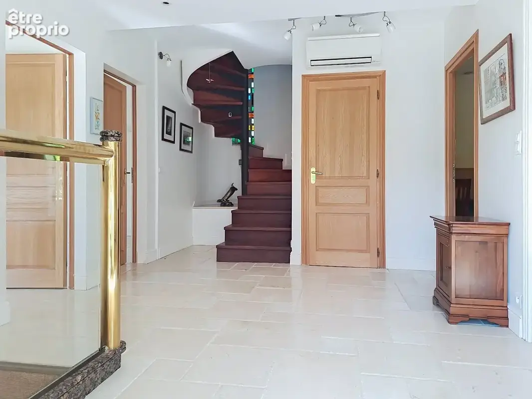 Pujaudran, Maison T6, dépendances, 1.5 ha - photo 7