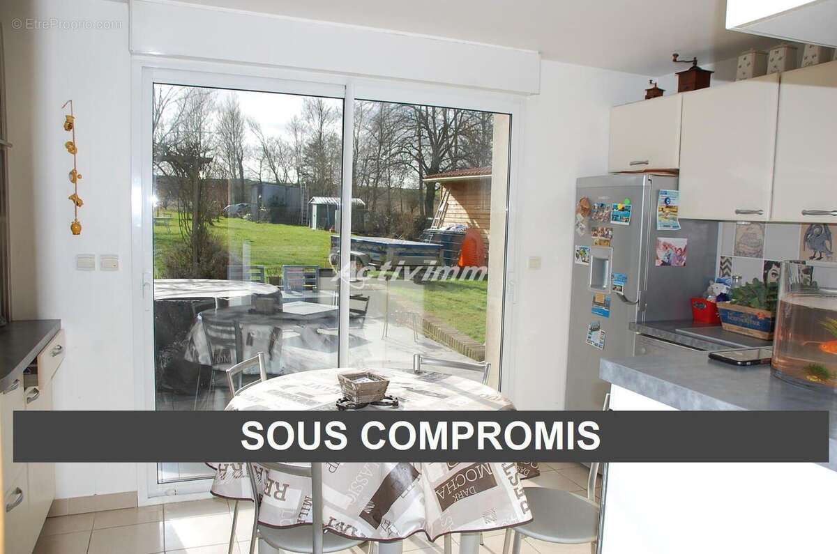 4257 1 - Maison à HESDIN