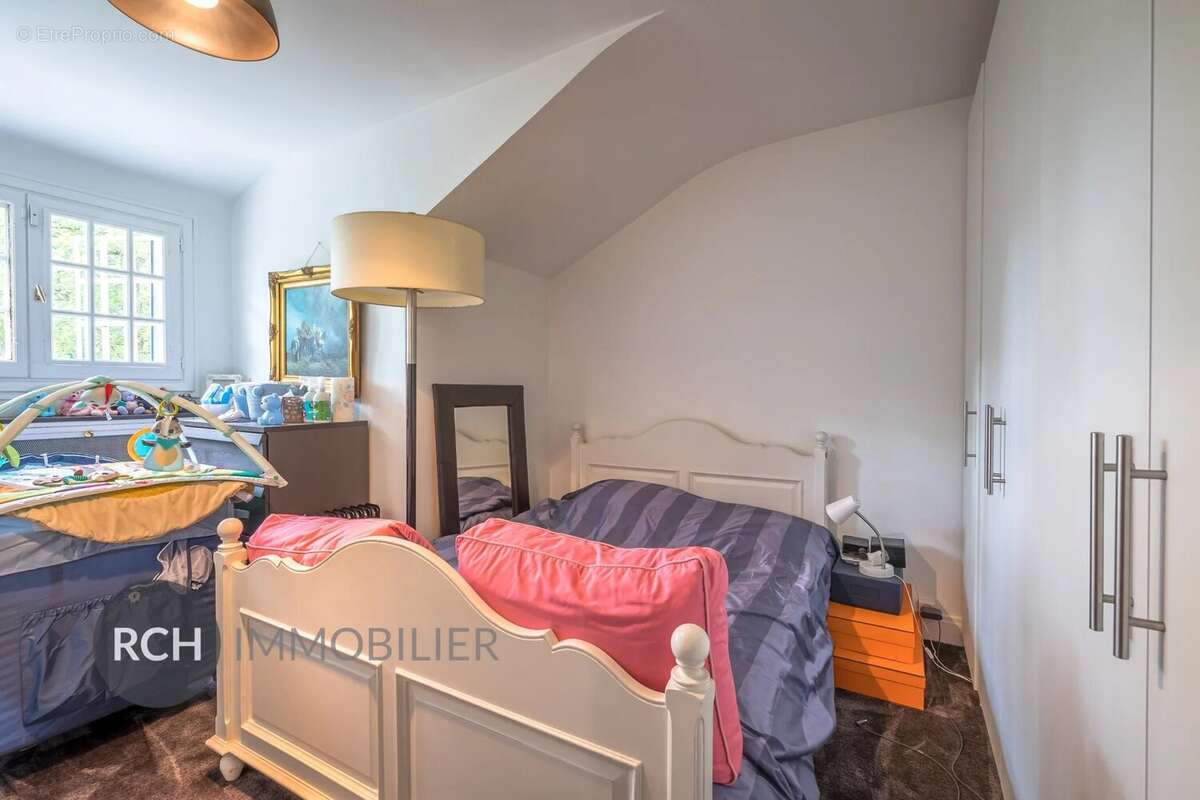 Maison à MONTFORT-L'AMAURY