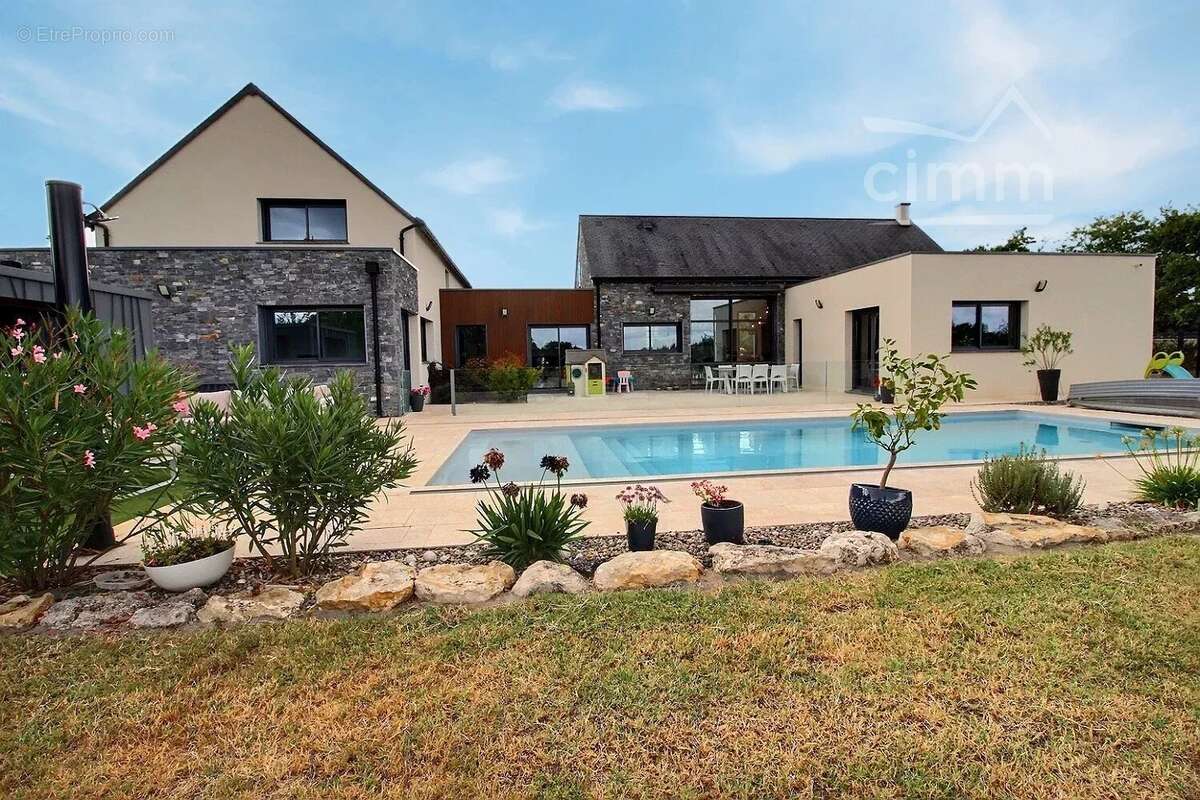 Maison à SAVONNIERES