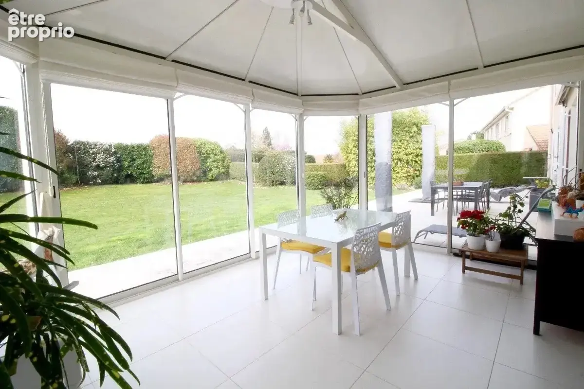 Maison 7 pièces 198 m² à vendre à Ozoir-La-Ferriere (77330) - photo 3