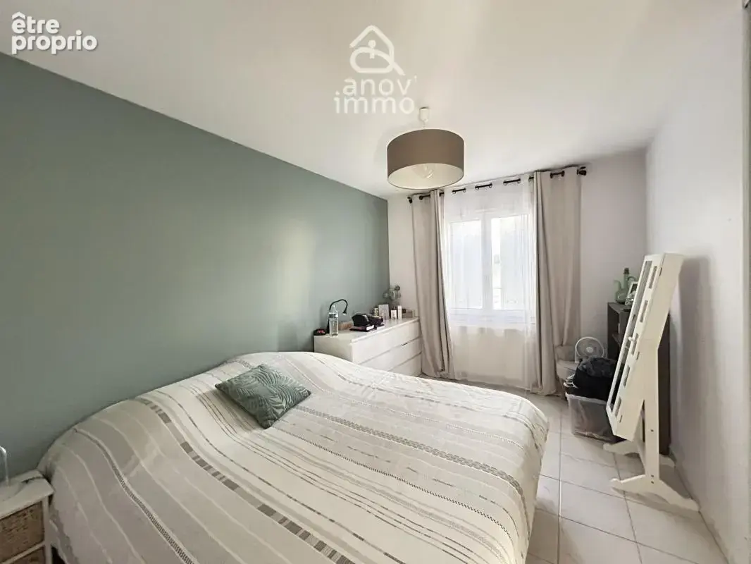 MAGNAC SUR TOUVRE, Maison contemporaine de 120m2 de plain pi - photo 12