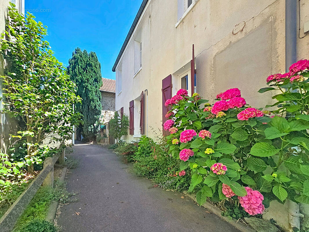 Maison à SEUGY