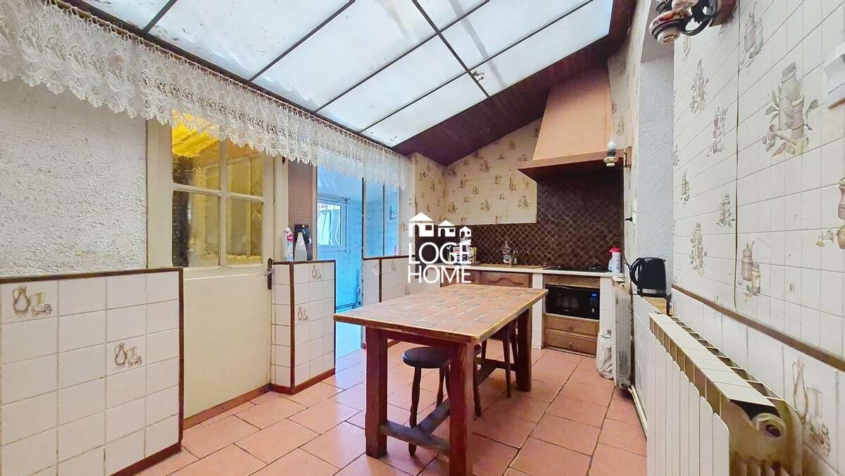 Cuisine - Maison à HENIN-BEAUMONT