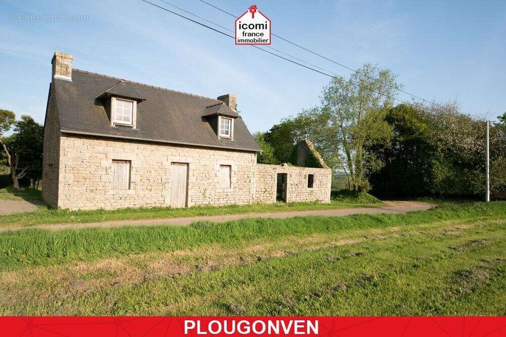 Maison à PLOUGONVEN