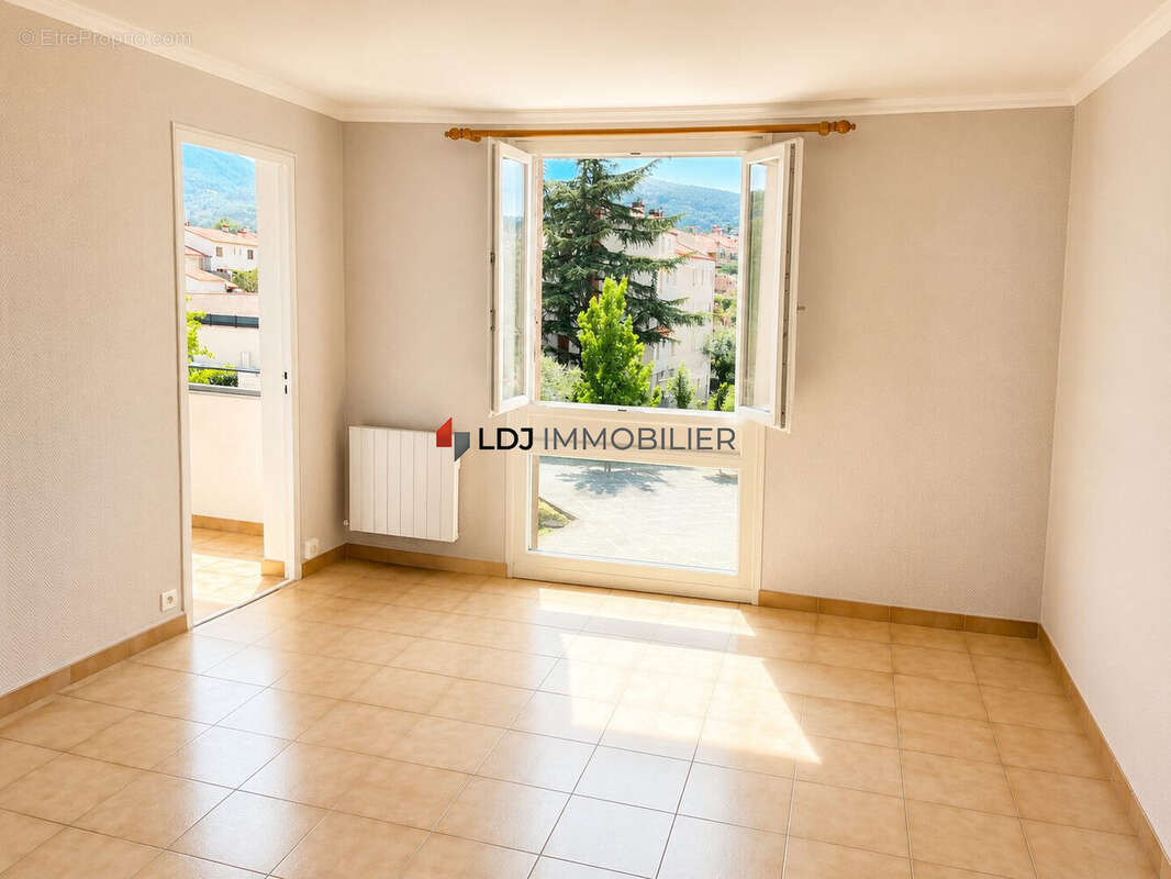 Appartement 62 m² à Amelie-Les-Bains-Palalda  - photo 2