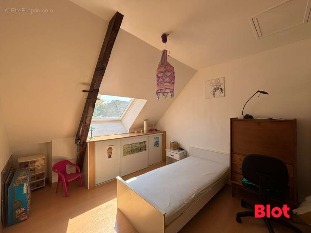 Maison 7 pièces 150 m² à vendre à La Noe-Blanche (35470) - photo 9