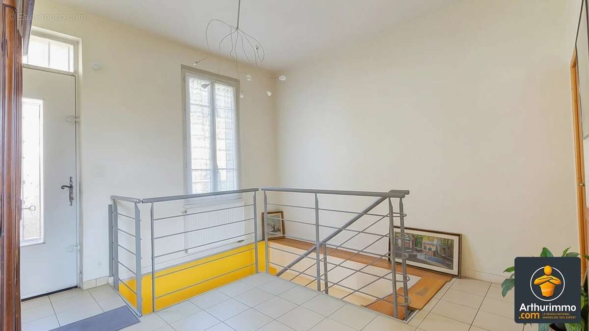 Maison à OULLINS