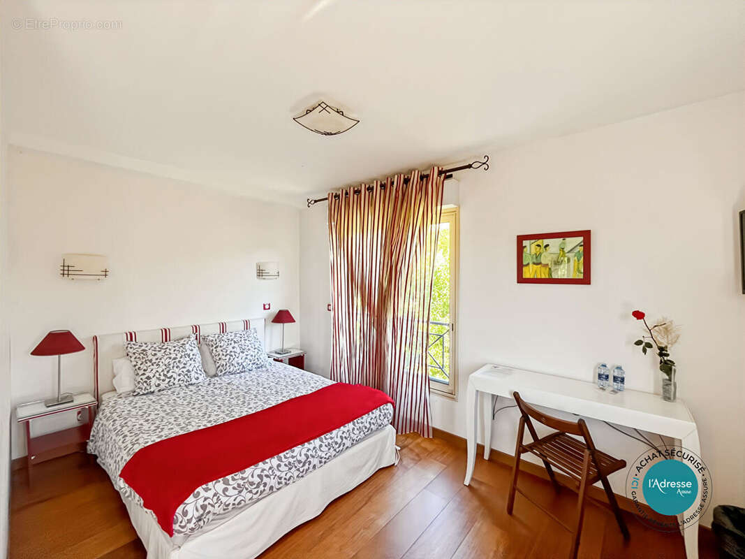 Maison à GUIGNEVILLE-SUR-ESSONNE